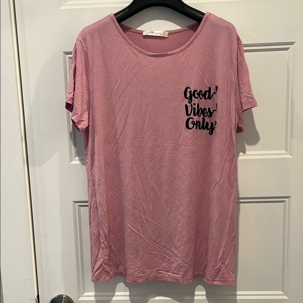 Pink 'Good Vibes Only' Women's Top